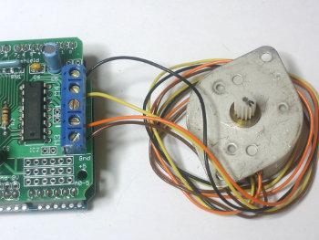 [Stepper motor controller]