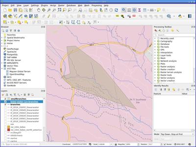 [QGIS screenshot showing a manufactured polygon to clip a river layer]