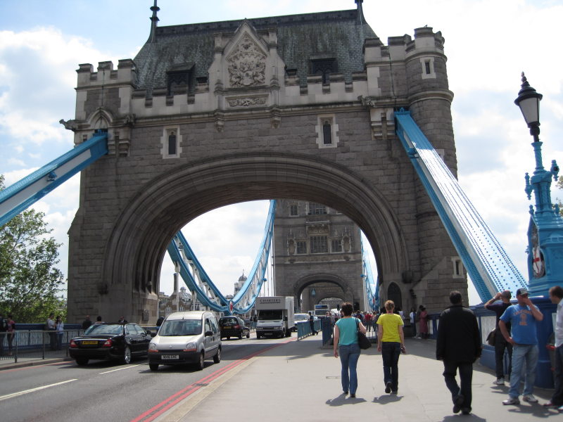 [Tower Bridge]