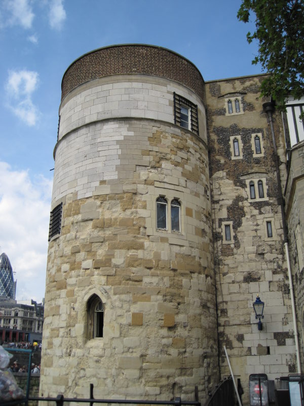 [Tower of London]